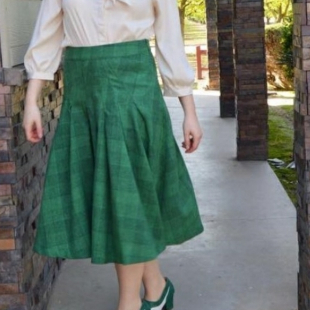 Esley Green A-Line Plaid Skirt